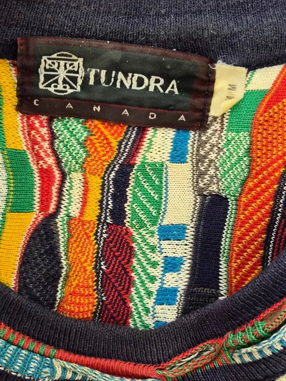 Tundra Canada multicolor bright colors black red men's sweater EUC size Medium - Picture 3 of 4